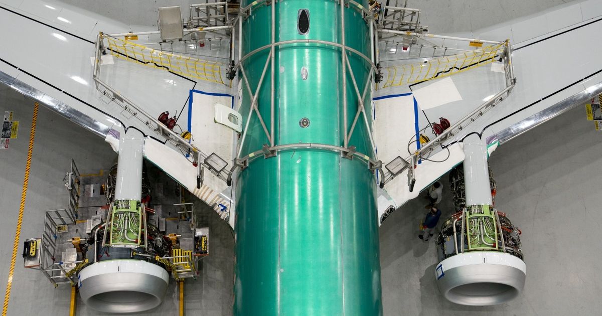 فيتنام تلوح بصفقات مع "بوينغ" لكسب ود ترمب تجارياً 