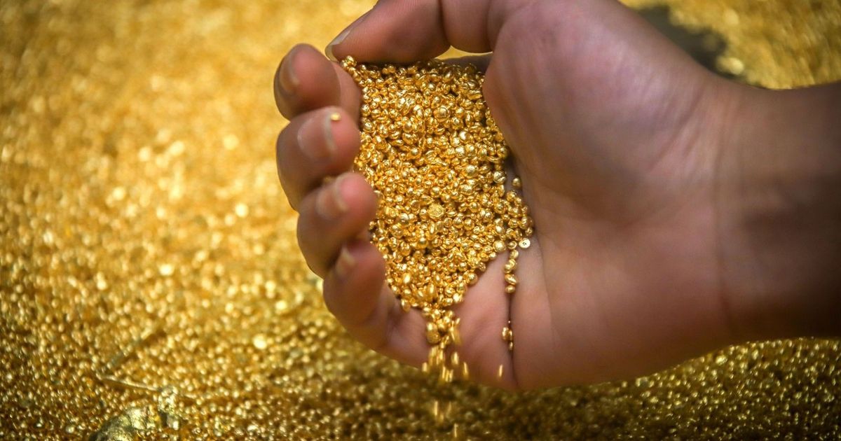 الذهب يزداد لمعاناً إن تمعنتم في تقاطع البيانات