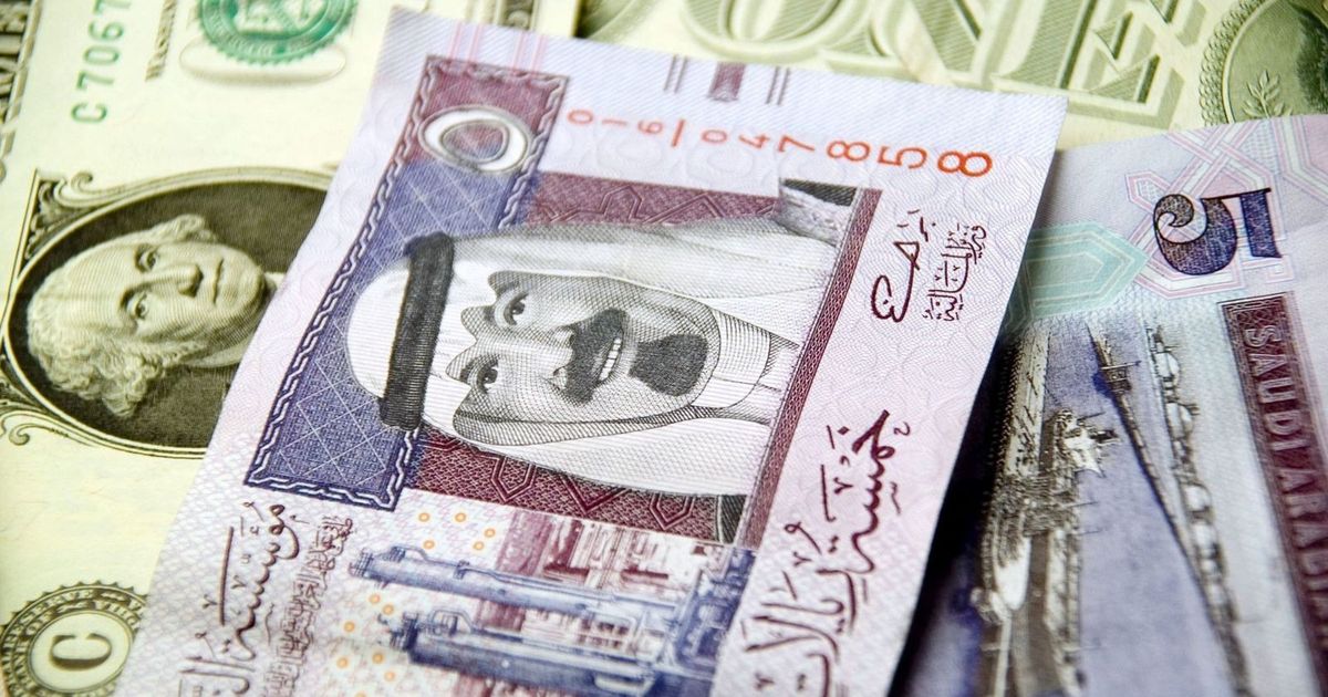 كيف تؤثر أسعار النفط على ديون دول الخليج بالعامين المقبلين؟