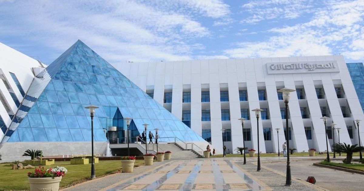 "المصرية للاتصالات" ترفع أسعار الإنترنت المنزلي وكروت الشحن بدءاً من اليوم