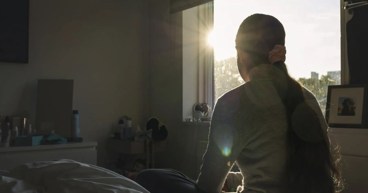 ما لا يفهمه البالغون عن الفتيات والتوحد 