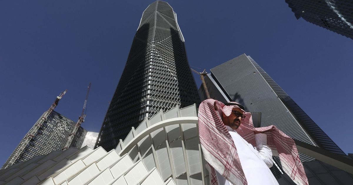السعودية تجمع 5.5 مليار دولار عبر صكوك دولية لأجل 5 و10 سنوات