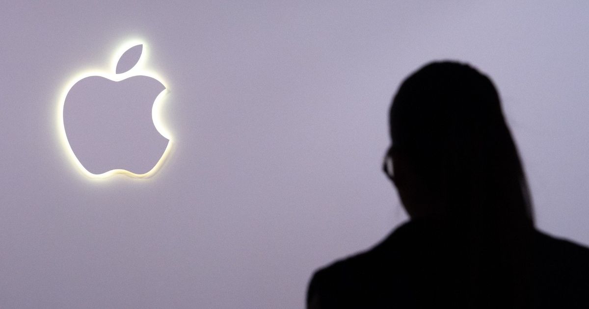 "أبل" تستهدف سبتمبر لإطلاق "أيفون" القابل للطي رغم تحديات الإنتاج 