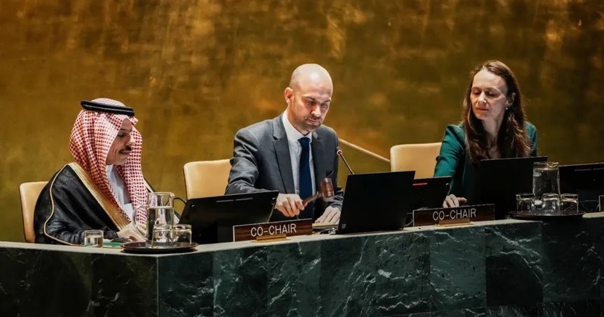 السعودية وفرنسا تقودان مؤتمراً أممياً لإنهاء الحرب وتمكين دولة فلسطين