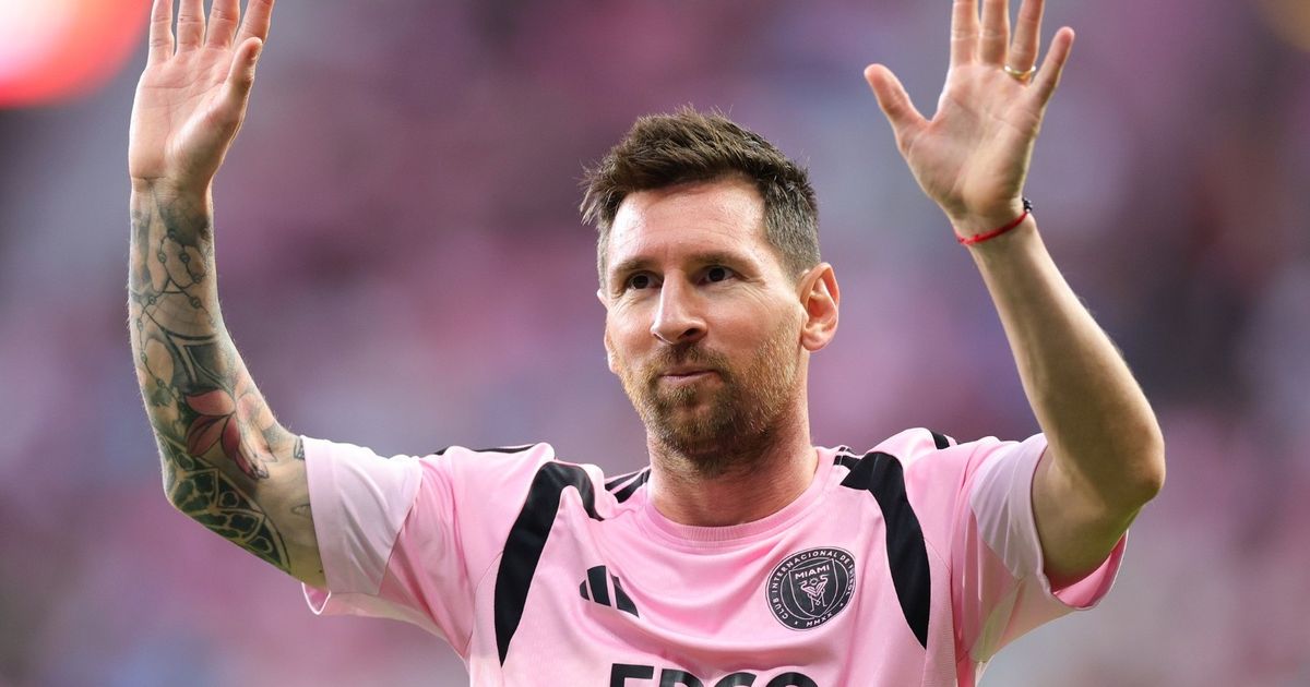 ليونيل ميسي يستحوذ على نادي "كورنيا" الإسباني 