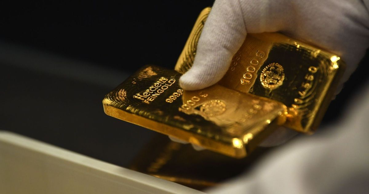 الذهب يستقر قرب أعلى مستوياته مع ترقب بيانات التوظيف الأميركية