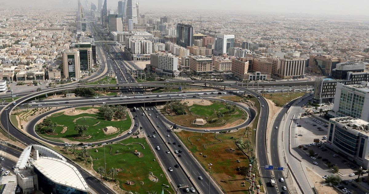 السعودية تمنع زيادة الإيجارات السكنية والتجارية بالرياض لـ5 سنوات