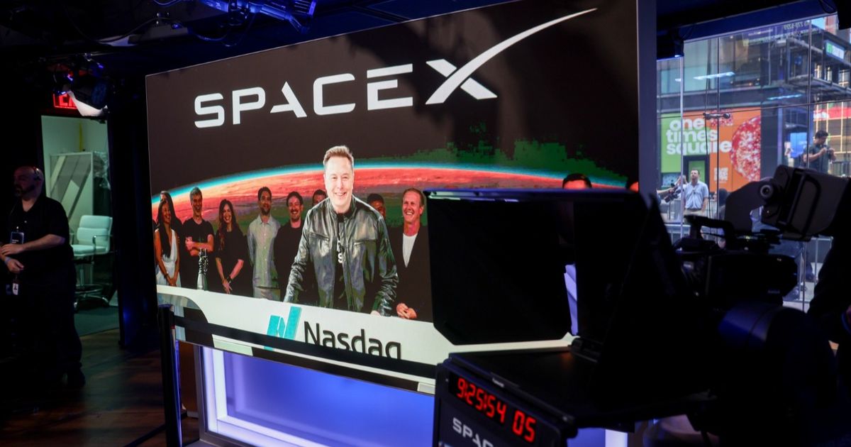 Elon Musk's pursuit of $40 billion in cash tests AI debt boom