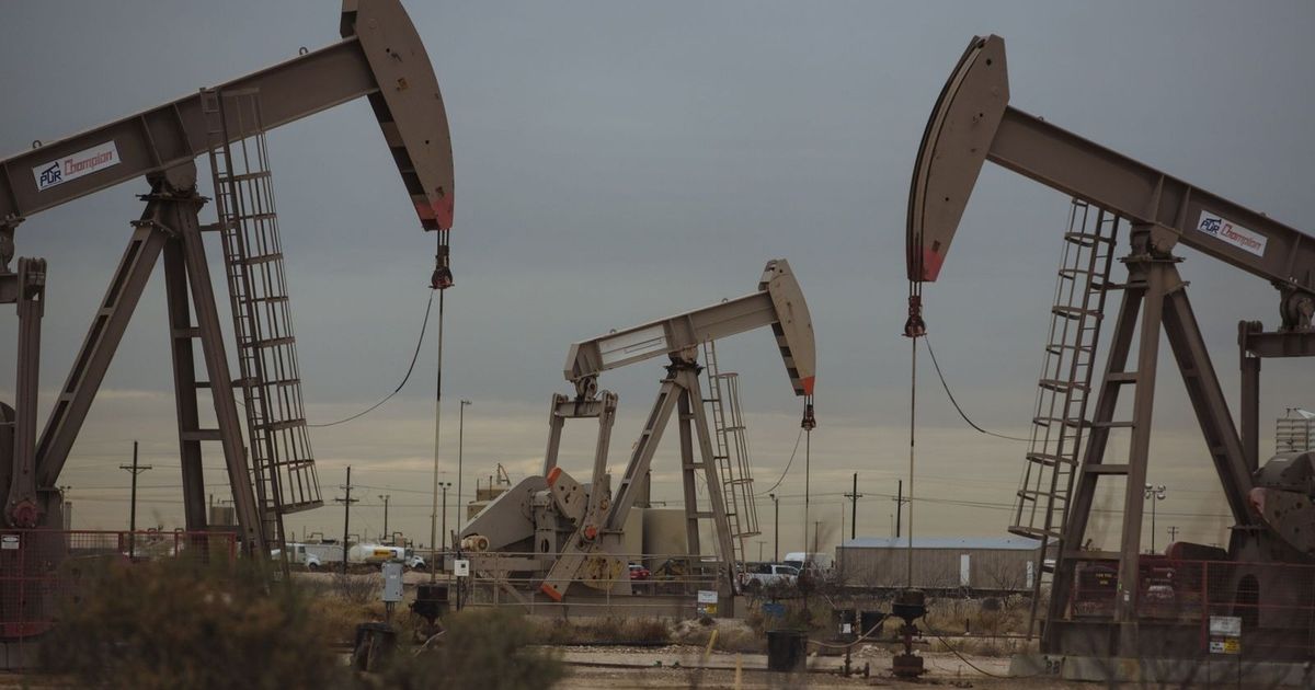 التوتر مع إيران يشعل سوق النفط ويدفع الأسعار للارتفاع 