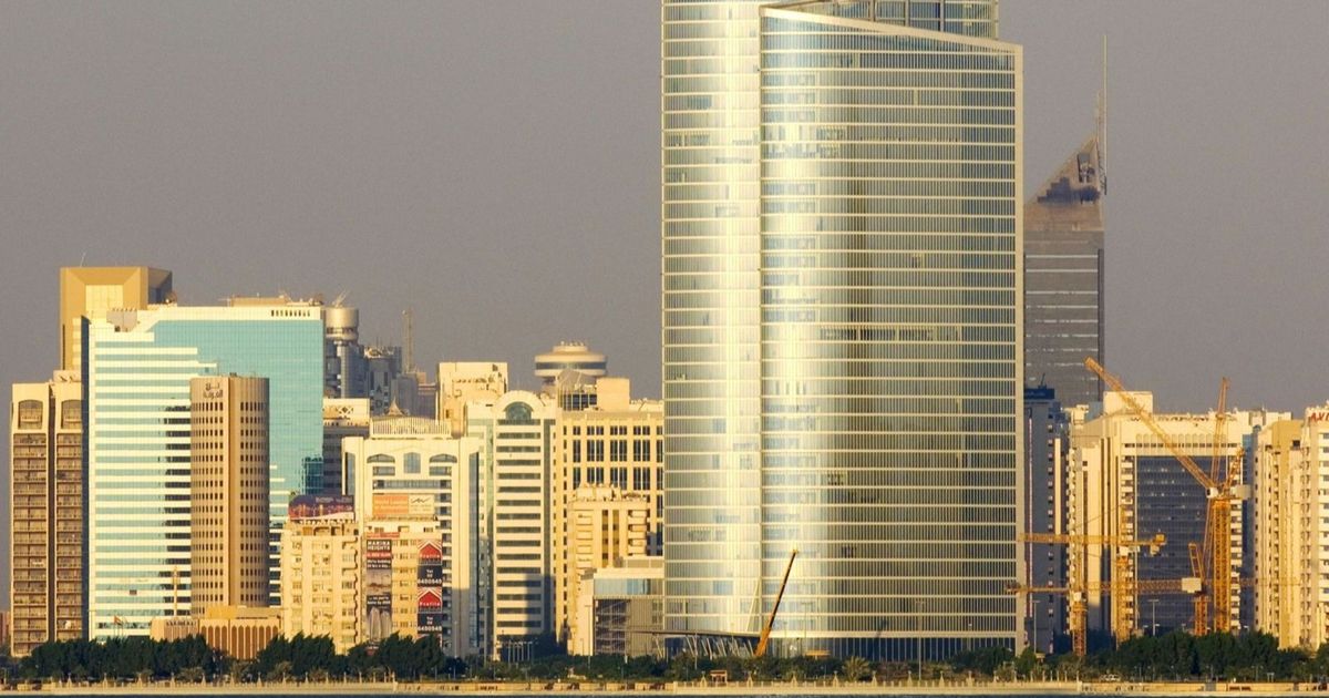 أبوظبي تستثمر 1.5 مليار دولار في "GLP" للخدمات اللوجستية