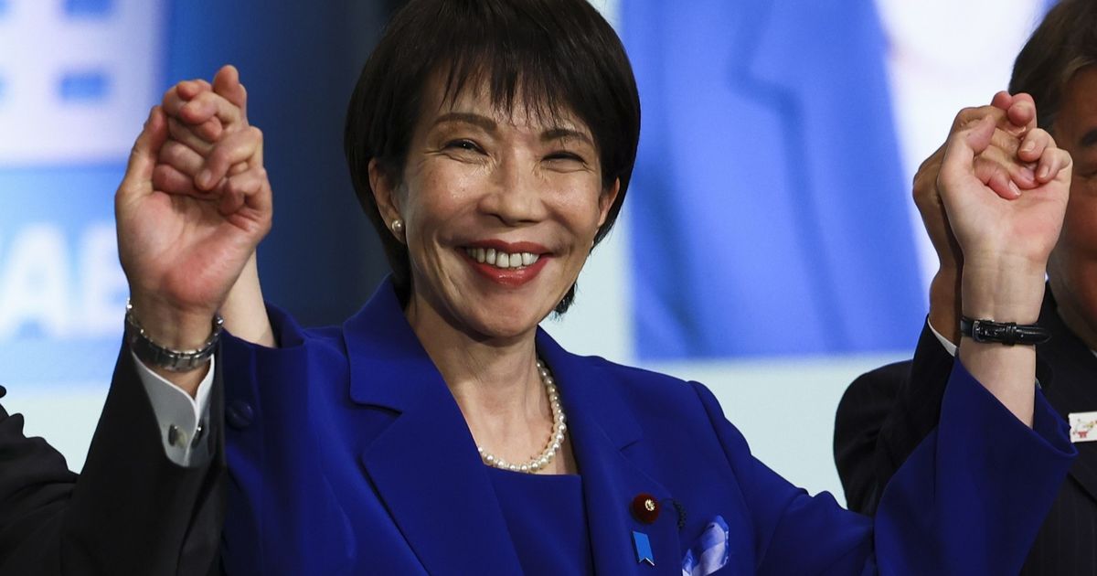 فوز كاسح يطلق يد تاكايشي لإعادة تشكيل اقتصاد اليابان وسياستها الخارجية 