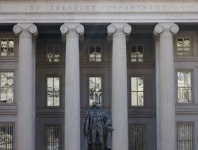 عائدات سندات الخزانة قد تهبط إلى 2% بضغط مخاطر الركود