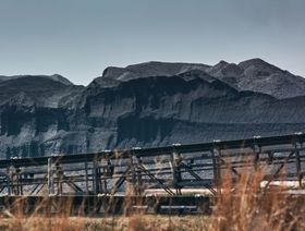 وزارة الطاقة في جنوب أفريقيا تستعدّ لإنهاء عصر استخدام الفحم