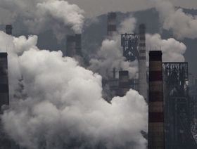 الشركات الصينية المملوكة للدولة تقود التحوّل من الفحم للطاقة النظيفة