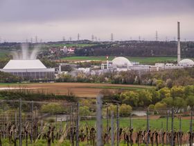 شولتس يرفض دعوات عودة ألمانيا لاستخدام الطاقة النووية
