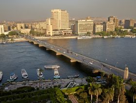 \"الشريف\" السعودية توقع عقداً بـ500 مليون جنيه لتطوير فندق \"شبرد\" في مصر