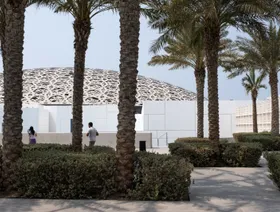 دار \"سوذبيز\" العالمية تستهدف أثرياء أبوظبي بسلسلة مزادات فاخرة