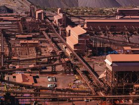 تكدّس الفحم والحديد في جنوب أفريقيا نتيجة عراقيل السكك الحديدية