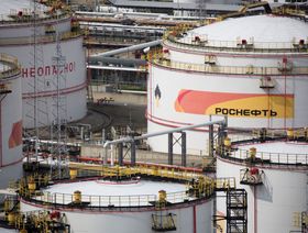 صادرات الوقود الروسية تستأنف صعودها مع انتهاء صيانة المصافي