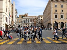 اقتصاد إيطاليا يفلت من الركود في الربع الثالث