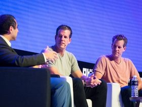 \"جيميناي\" مطالبة بإعادة 1.1 مليار دولار للعملاء بعد تسوية قانونية