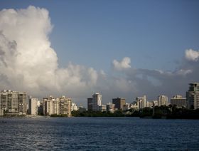 بورتريكو \"جنة\" مستثمري العملات المشفرة الهاربين من \"جحيم\" الضرائب الأمريكية