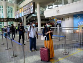 أسعار السلع الأساسية والآمال بعودة السياحة تنعش أسهم جنوب شرق آسيا