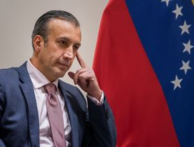 صراع سلطة ومليارات مفقودة تعكر صفو النخبة الحاكمة في فنزويلا