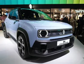 \"رينو\" تكشف عن سيارة كهربائية فرنسية بأقل من 35 ألف يورو