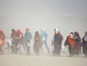 حكايات عن تكيف شبه القارة الهندية الملتهبة مع تغير المناخ