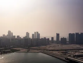 شركات محاماة عالمية تتسابق للاستفادة من طفرة صفقات بعشرات المليارات في الخليج