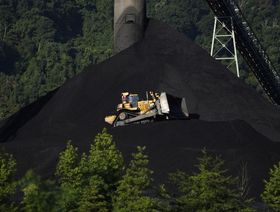 الصين تغلق مدينة لإنتاج الفحم وعناصر نادرة بسبب \"كورونا\"