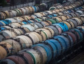 روسيا تتعهد بتعويض فائض إنتاج النفط الخام في أبريل وفق اتفاق \"أوبك+\"