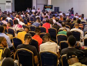 أنصار \"بلوكتشين\" يستهدفون 7.2 تريليون دولار بأسواق العملة التقليدية