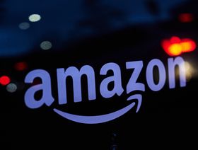 قيمة \"أمازون\" السوقية تبلغ عتبة تريليوني دولار مدعومة بهوس الذكاء الاصطناعي