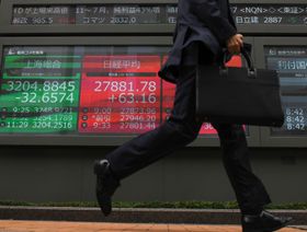 الأسهم الآسيوية تتراجع وسط تصاعد الحذر من أزمة سقف الديون