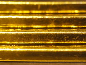 منتجة الذهب الكندية \"كينروس\" تخرج من روسيا بييع أصول بـ680 مليون دولار