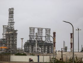 الهند تخفض واردات النفط الروسي المنقولة بحراً لصيانة المصافي