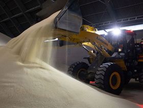 مصر تستعيد غاز مصانع الأسمدة من الكهرباء