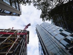 برج إداري تحت الإنشاء في العاصمة البريطانية لندن - المصدر: بلومبرغ