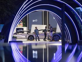 هل فعلاً مستقبل السيارات الكهربائية في السوق الصينية؟