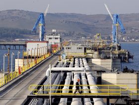 ميناء جيهان التركي على البحر الأبيض المتوسط الذي تتدفق عبره إمدادات النفط الخام من إقليم كردستان إلى الأسواق العالمية - المصدر: رويترز