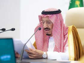 كل ما تريد معرفته عن اقتصاد السعودية وميزانيتها وديونها