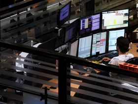 \"جيه بي مورغان\" يتوقع زيادة تراجع الأسهم في منطقة اليورو