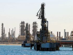 ليبيا ترفع حالة القوة القاهرة عن كل حقول وموانئ تصدير النفط