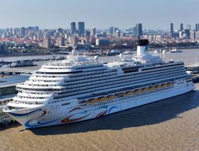 الصين تطلق أول سفينة سياحية تستوعب أكثر من 5000 راكب