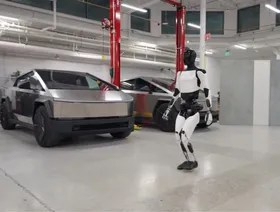 روبوت \"تسلا\" يتعطل بسبب الصين