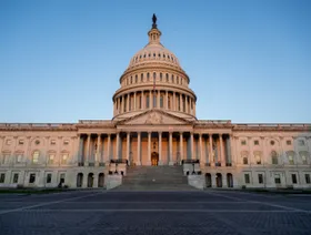 الاقتصادات الغنية تحت ضغط الديون وسط تصاعد المخاطر المالية العالمية