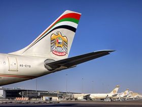 ADQ تعرض دمج أصولها بقطاع الطيران مع \"طيران أبوظبي\"