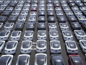 \"تسلا\" تُؤمِّن معادن البطاريات بصفقات صينية طويلة الأجل